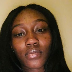 Meet your Posher, Ijaha